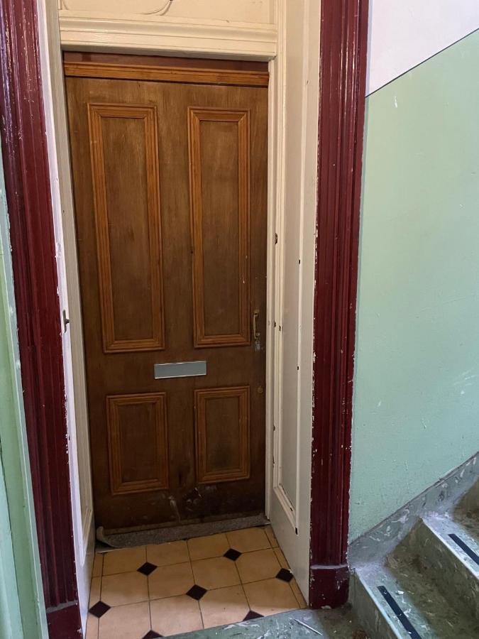 Traditional 5 Bedroom City Centre Apartment グラスゴー エクステリア 写真